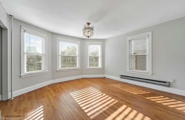 46 Talcott Ave Gallery 3
