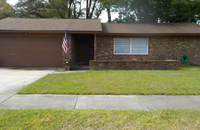 8510 THIMS AVE - 8510 Thims Ave, Jacksonville, FL 32221