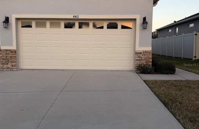 4411 LINWOOD TRACE LANE photos photos