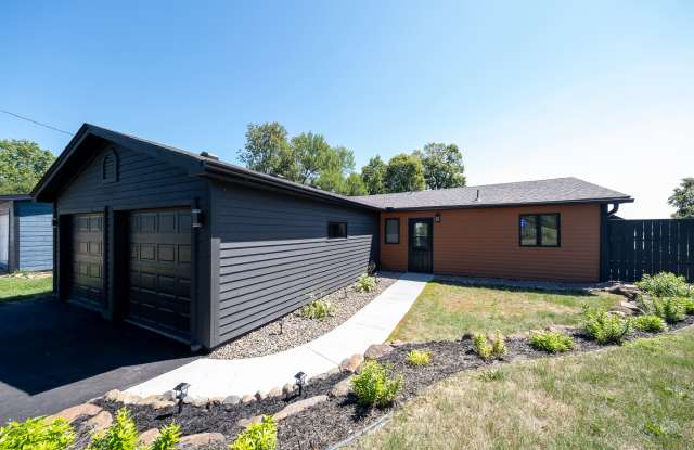 24075 W. Cedar Lake Dr. Gallery 3