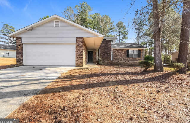 1049 Greendale - 1049 Greendale Lane, Irondale, GA 30238