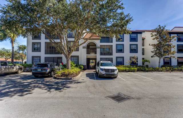 ** FAIRWAY PRESERVE ** 3 BED / 2 BATH - CONDO - PETS OK! - NORTH NAPLES - ANNUAL RENTAL photos photos
