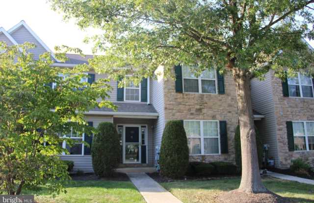 100 FAWN - 100 Fawn Court, Montgomery County, PA 19468