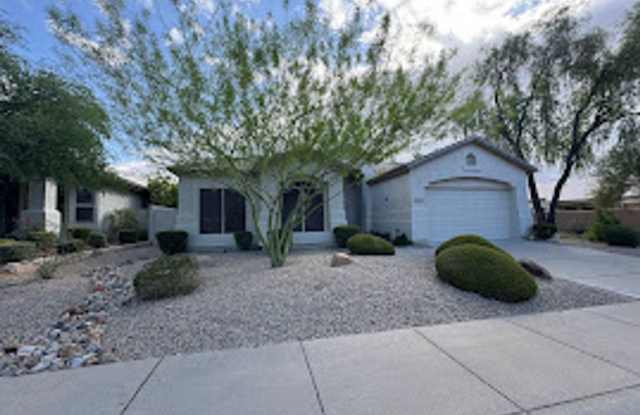 BEAUTIFUL 4 BEDROOM 2 BATHROOM HOUSE FOR RENT IN SCOTTSDALE - 21535 North 74th Way, Scottsdale, AZ 85255