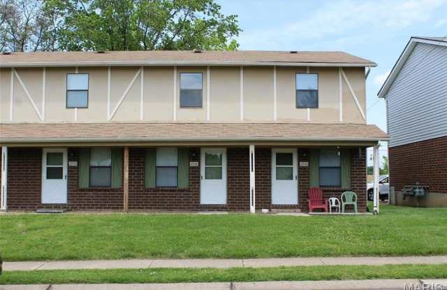 2946 Mayer Drive - 2946 Mayer Drive, St. Charles, MO 63301