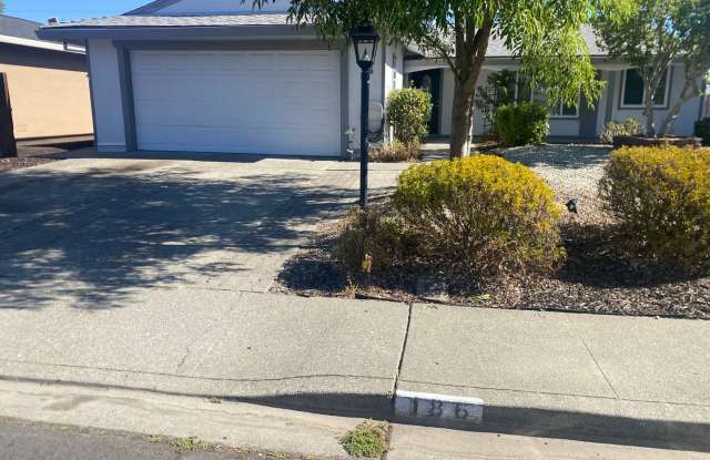 Charming 2 bedroom in Vacaville photos photos