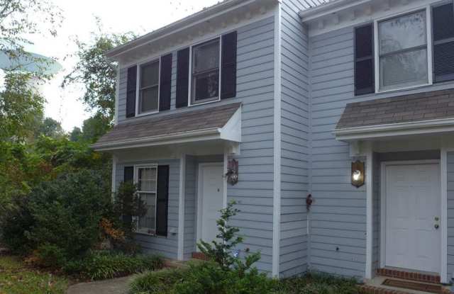 815 Edwards Street - 815 Edwards Street, Chapel Hill, NC 27516