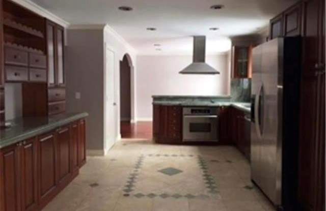 41757 Cherry Hill Road Gallery 4