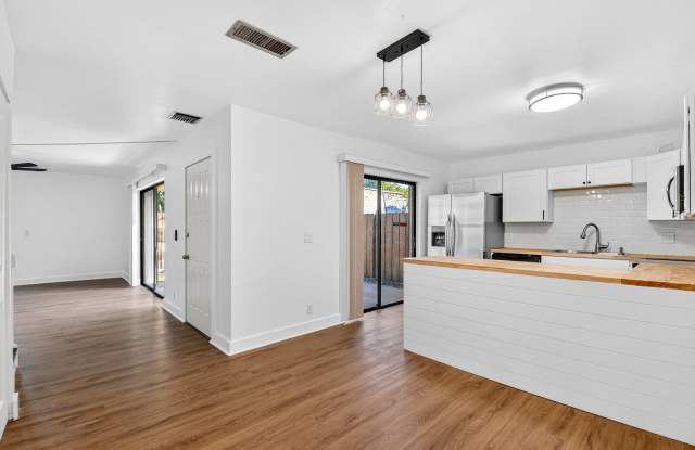 198 Lake Arbor Drive photos photos