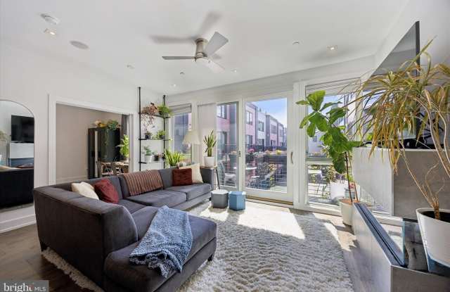 620 N 3RD Street unit: 3B photos photos