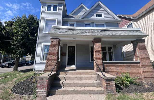 Spacious Four Bedroom Home Full of Character! photos photos