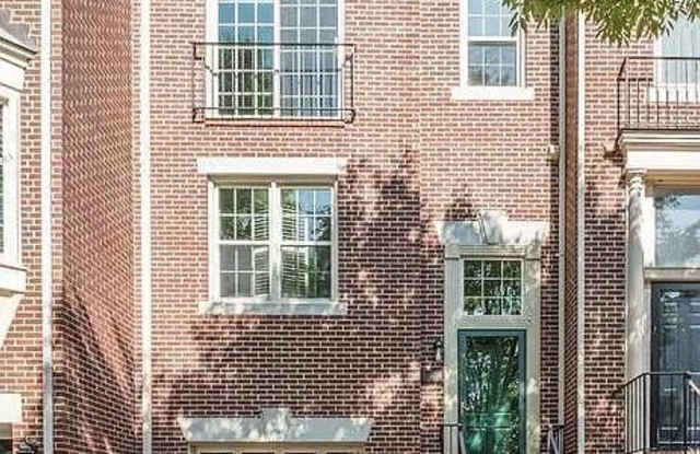3904 CHARLES Avenue Gallery 1