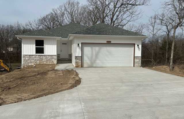 New House- 4 bed 3 bath -2300 sq. ft. - 1675 North Marshall Road, Webster County, MO 65706 New House- 4 bed 3 bath -2300 sq. ft. - 1675 North Marshall Road, Webster County, MO 65706