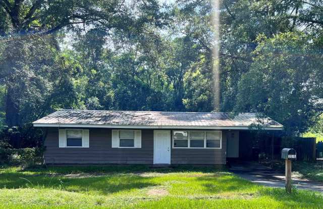 3515 Falcon Drive photos photos