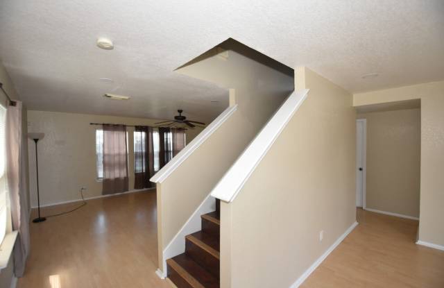 83 Viking Oak Gallery 4