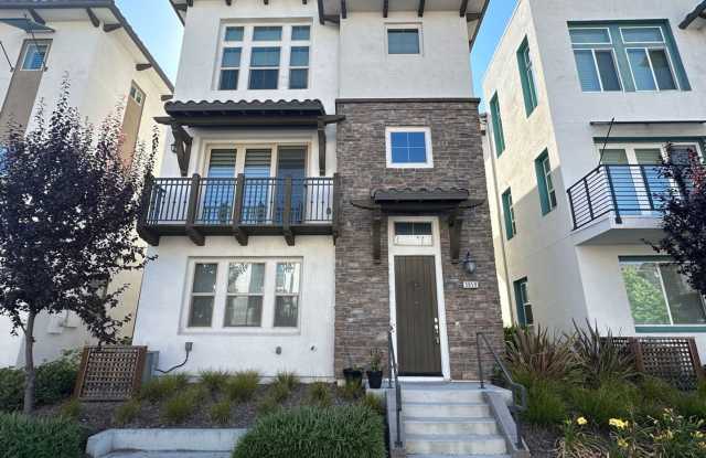 Immaculate + Luxurious Recently Built 3.5 Bath Communications Hill Home! photos photos