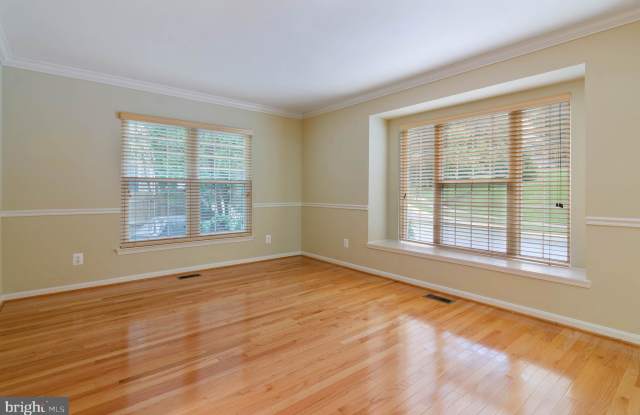 19806 LAUREL VALLEY PLACE Gallery 4
