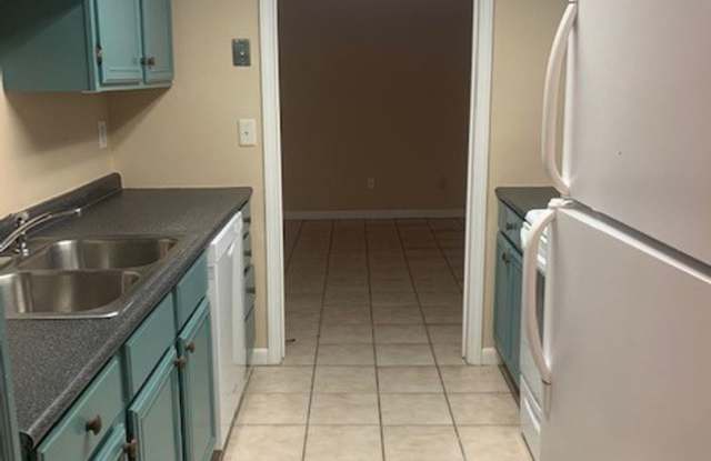 4906 Seabrook Court Gallery 3