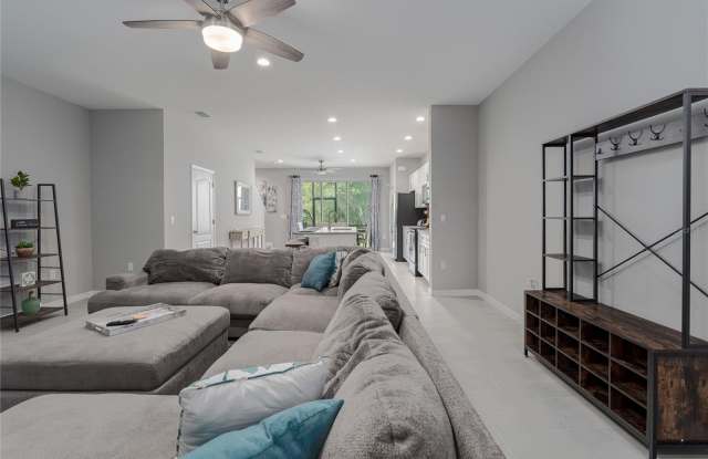 8419 CANYON CREEK Trail Gallery 4