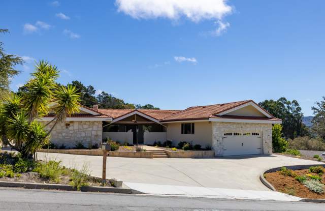 25919 Carmel Knolls Drive Gallery 3
