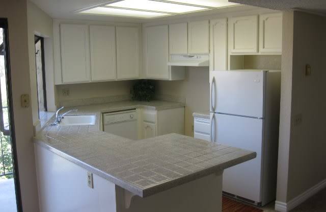 2849 E St # 10 Gallery 3