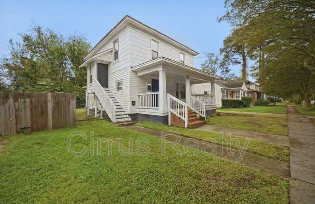 2840 Ballentine Blvd Gallery 2