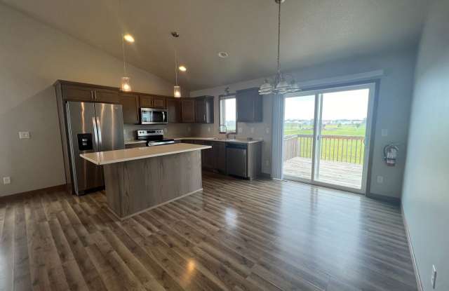 3112 38th Ave S photos photos
