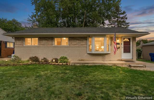 8234 Holly Drive Gallery 3