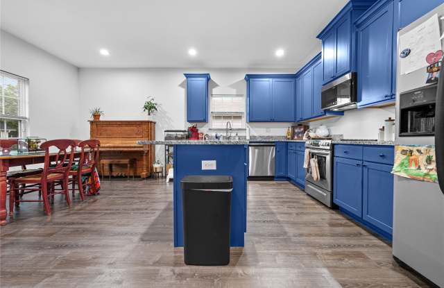 3103 Barling Street Gallery 1