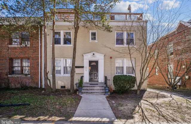 1346 NICHOLSON Street NW photos photos