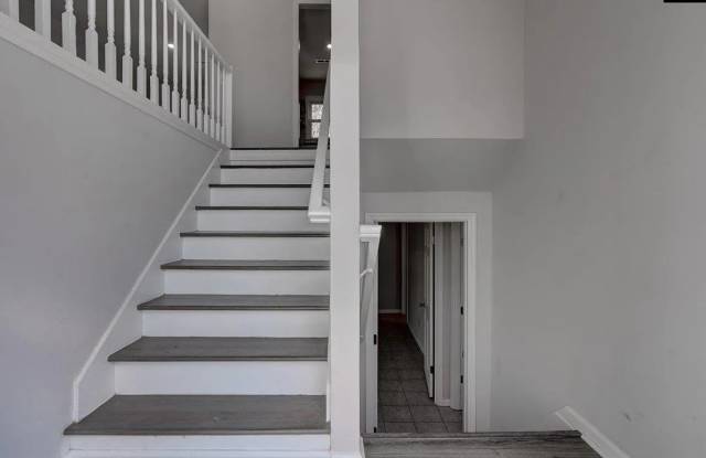 210 Drexel Road photos photos