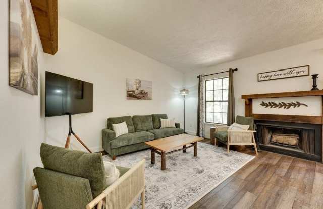 395 Ozark Mountain Resort Drive photos photos