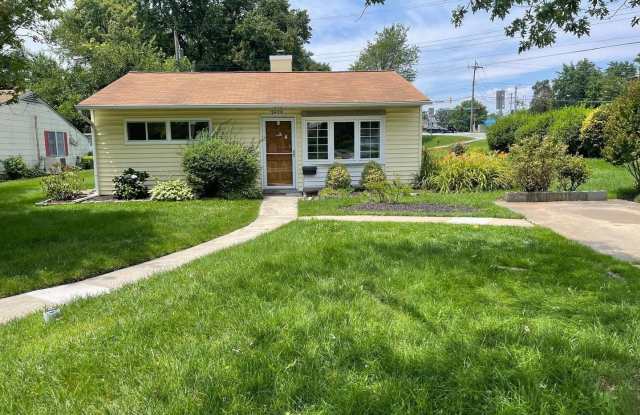 2409 WOODCROFT - 2409 Woodcroft Road, Carney, MD 21234
