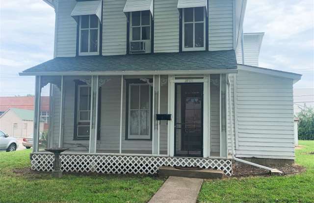 1800 SW Van Buren St - 1800 Southwest Van Buren Street, Topeka, KS 66612