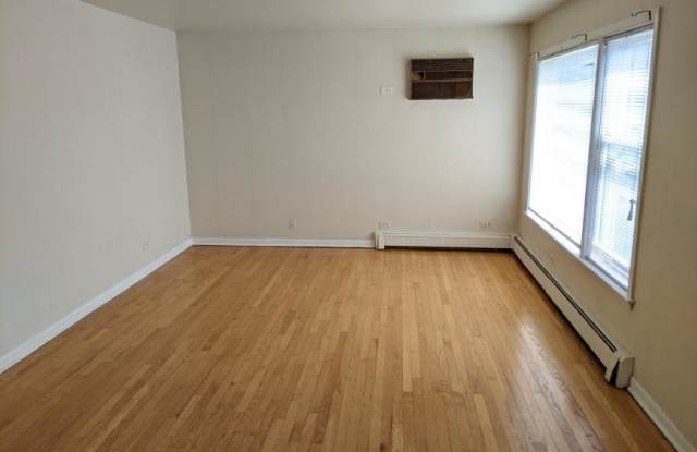 156 Asbury Gallery 4