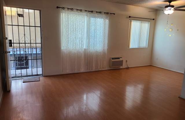 610 East Acacia Avenue photos photos