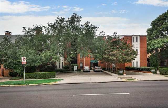 6033 Hillcrest Avenue Gallery 2