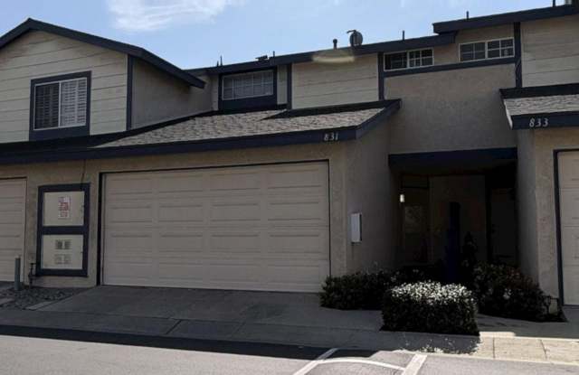 831 Carlton Privado Ontario 2 Bedroom 2.5 Bath Condo Available 4/1/2026 photos photos