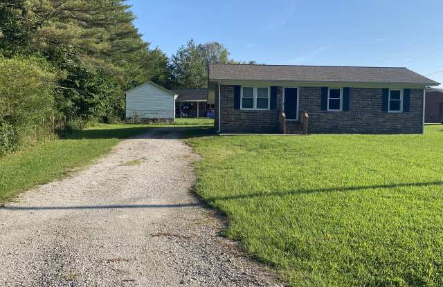 240 Lakeview Dr Gallery 3