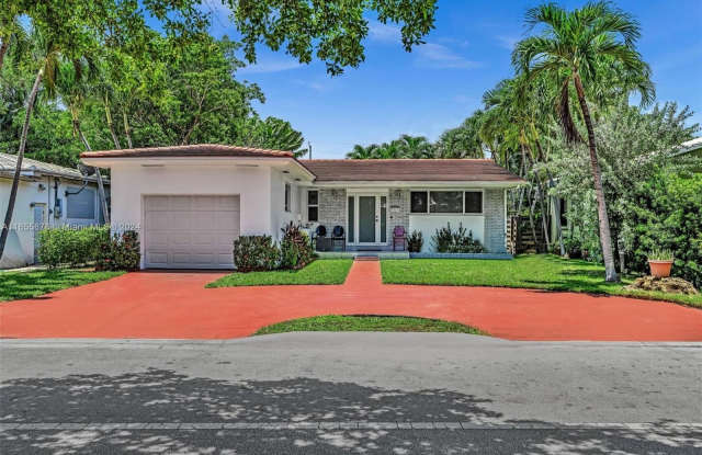 9524 Byron Ave photos photos