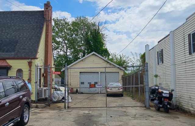 441 N FRONT Street photos photos