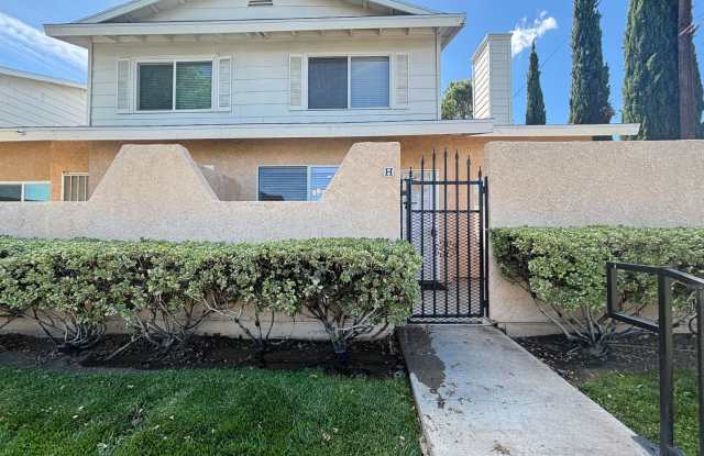 West Palmdale Townhouse photos photos