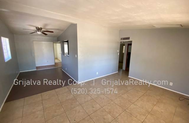 1416 Lee Gallery 4