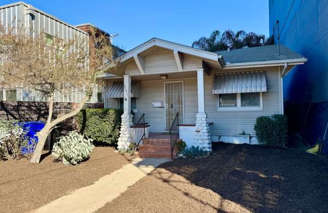 Charming 2 Bedroom Craftsman House w/Porch and Private Back Patio in Hillcrest photos photos Charming 2 Bedroom Craftsman House w/Porch and Private Back Patio in Hillcrest photos photos