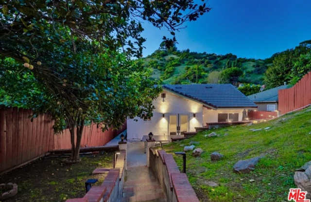 3540 Division St photos photos