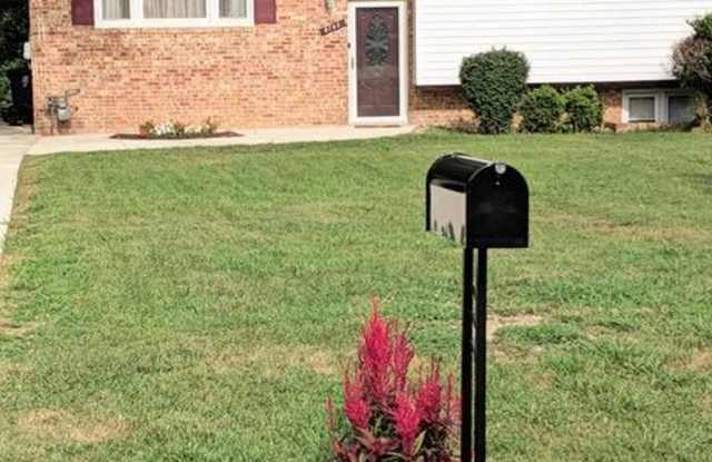 9703 DAVID DRIVE Gallery 2