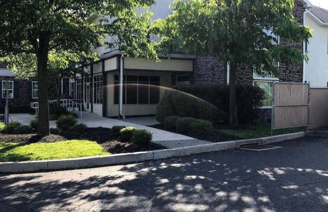 296 W RIDGE Pike unit: Ll101 photos photos