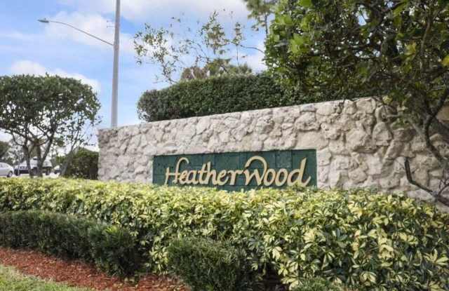 1268 SW Briarwood Drive Gallery 4