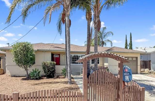 839 N Midway photos photos