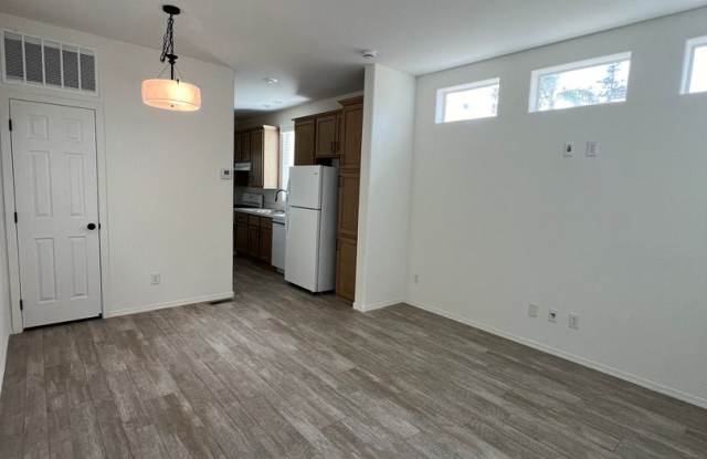1 bed, 1 bath ADU Gallery 4